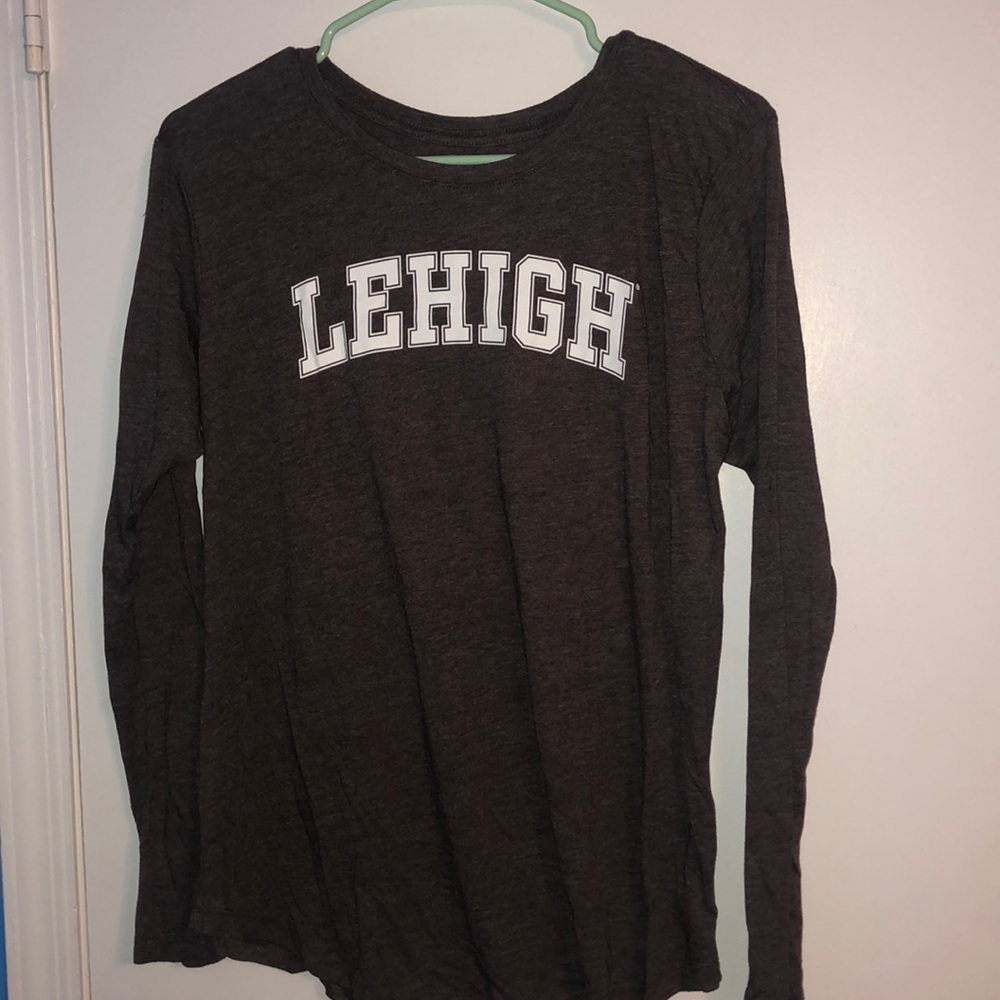 🌚NWT LEHIGH UNIVERSITY long sleeve tshirt